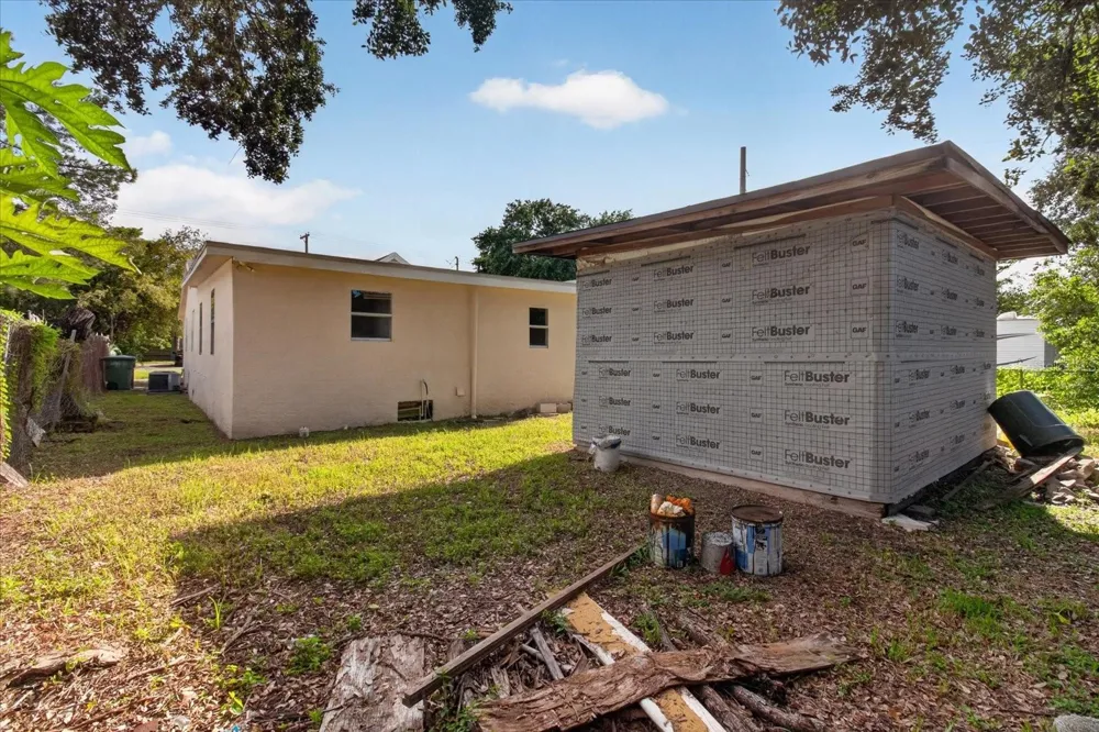 2006 E STUART STREET Tampa, FL 33605