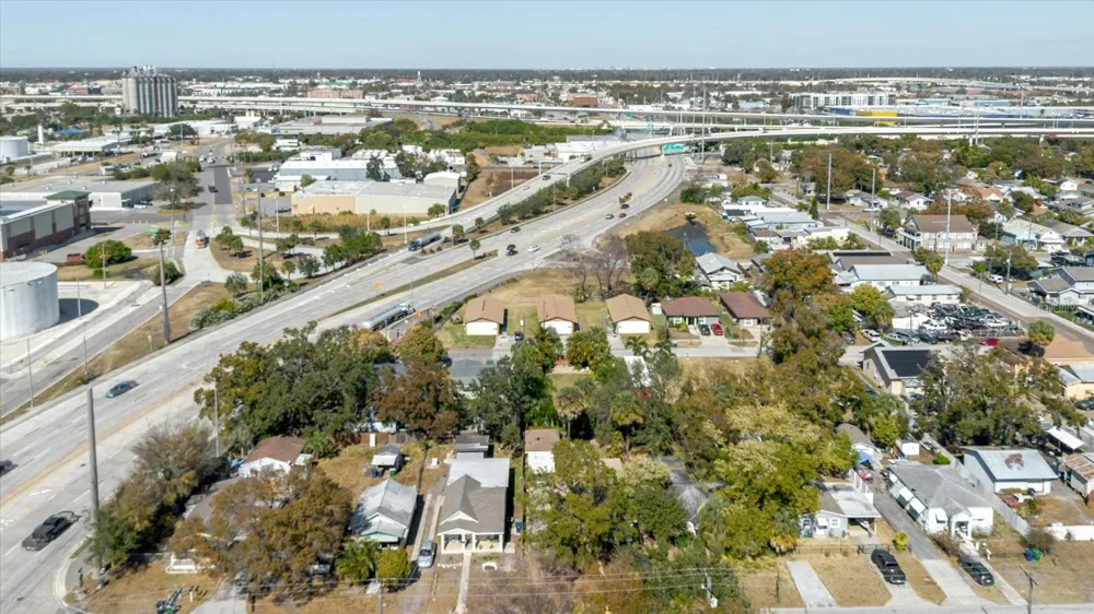 2006 E STUART STREET Tampa, FL 33605