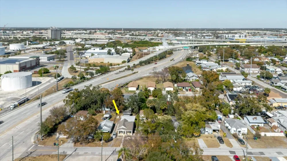 2006 E STUART STREET Tampa, FL 33605