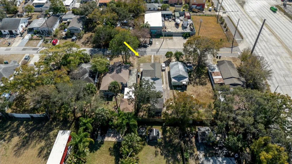 2006 E STUART STREET Tampa, FL 33605
