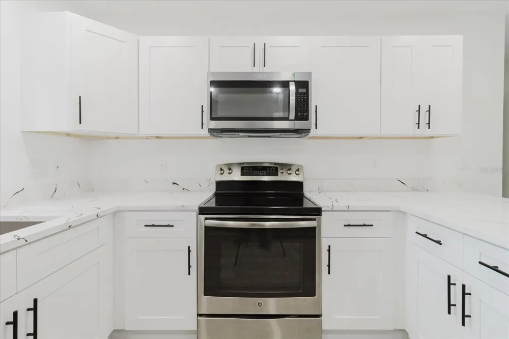 3014 S WEST SHORE BOULEVARD W Tampa, FL 33629