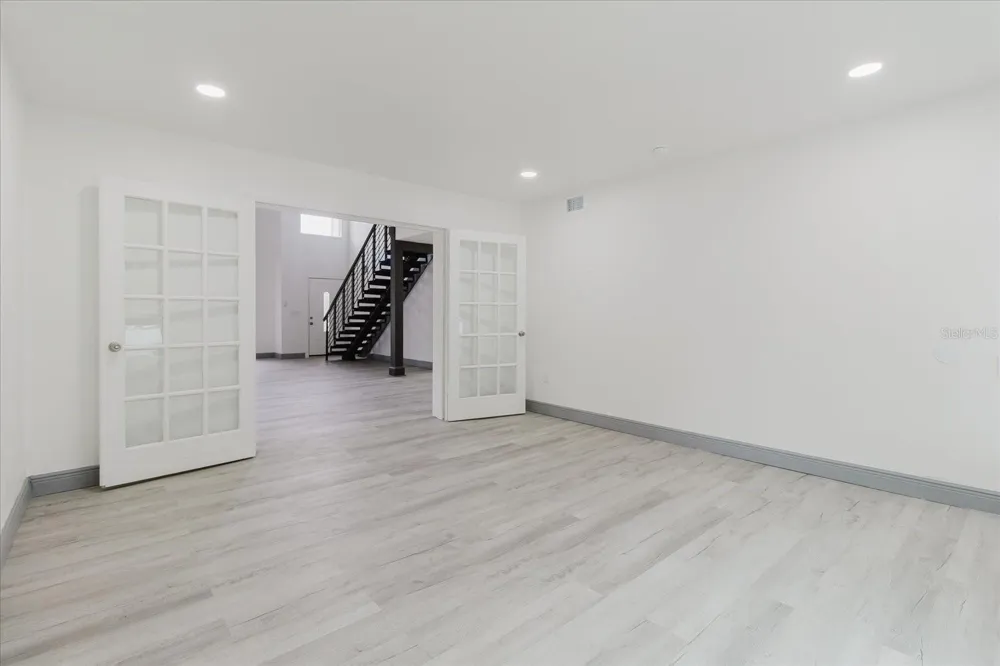 3014 S WEST SHORE BOULEVARD W Tampa, FL 33629