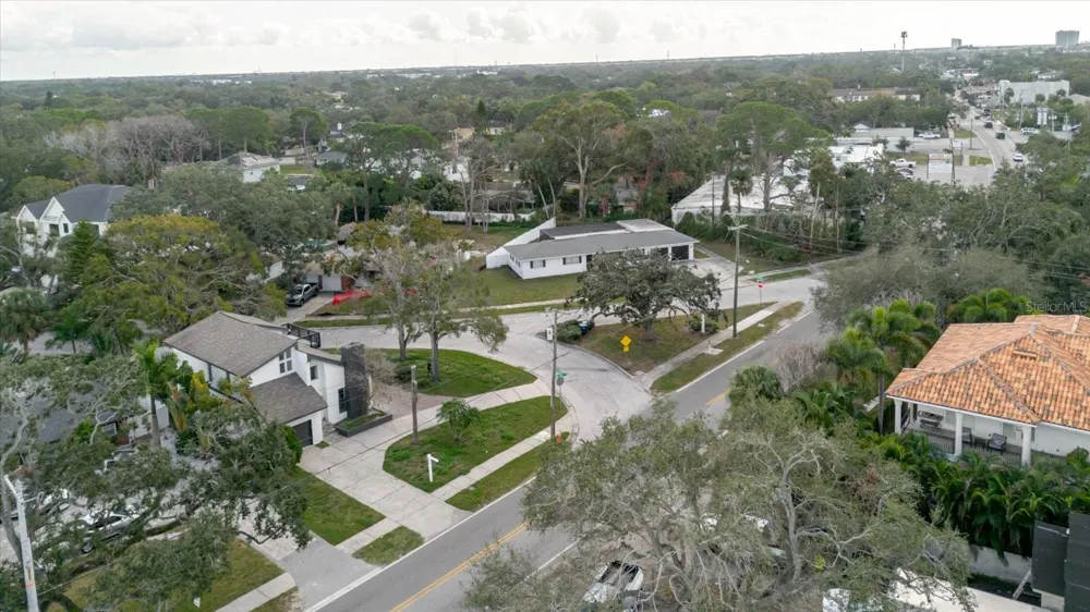 3014 S WEST SHORE BOULEVARD W Tampa, FL 33629
