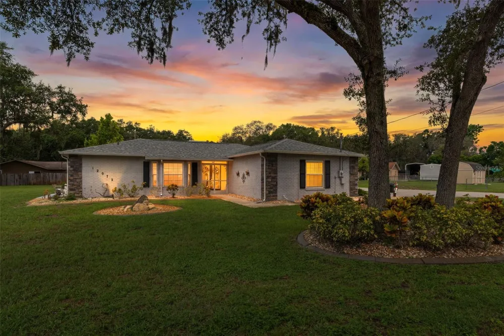 12072 LACEY DRIVE New Port Richey, FL 34654