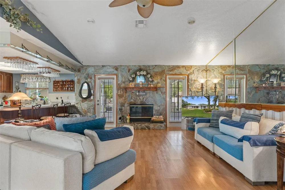 12072 LACEY DRIVE New Port Richey, FL 34654