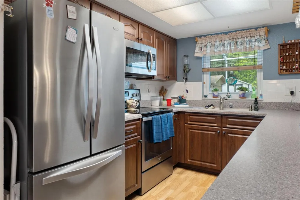 12072 LACEY DRIVE New Port Richey, FL 34654