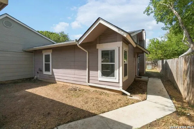 6823 MOUNTAIN SPRING ST San Antonio, TX 78249