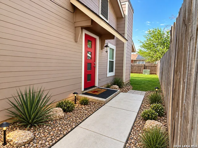 6823 MOUNTAIN SPRING ST San Antonio, TX 78249