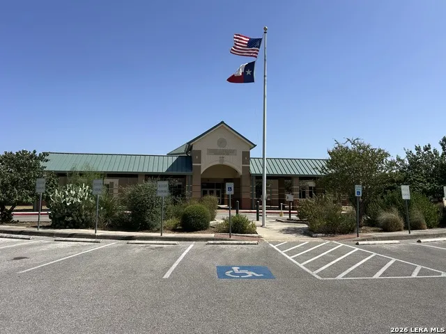 6823 MOUNTAIN SPRING ST San Antonio, TX 78249
