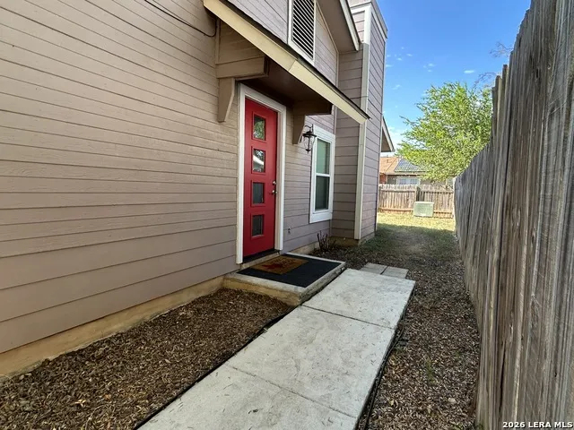 6823 MOUNTAIN SPRING ST San Antonio, TX 78249