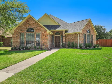 136 Highland Meadow Circle