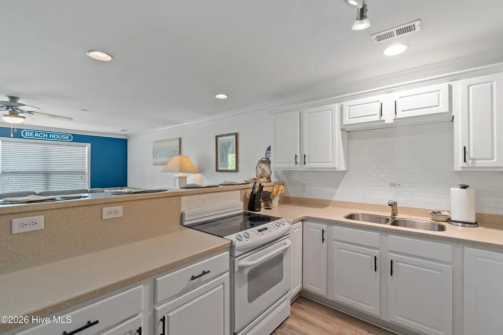 105 SE 58th Street #8204 Oak Island, NC 28465