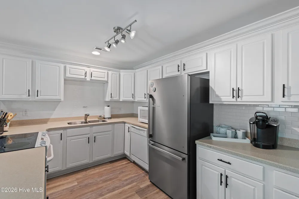 105 SE 58th Street #8204 Oak Island, NC 28465