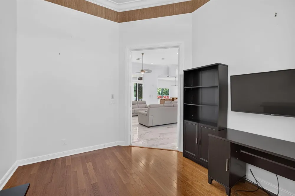 8055 Woodsmuir Drive West Palm Beach, FL 33412