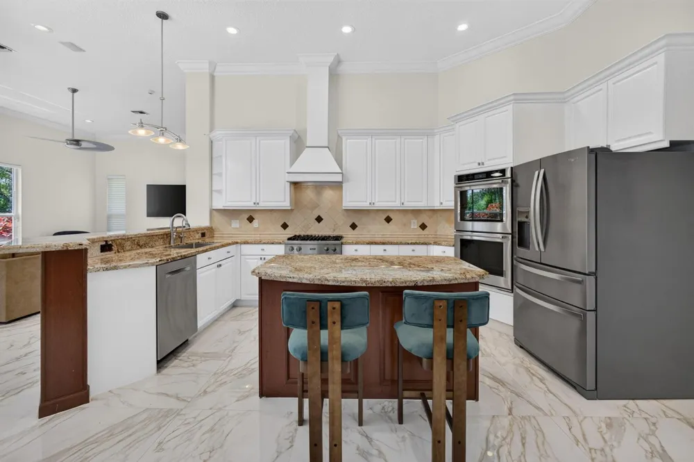 8055 Woodsmuir Drive West Palm Beach, FL 33412