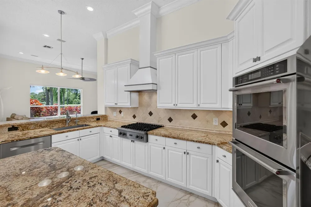 8055 Woodsmuir Drive West Palm Beach, FL 33412