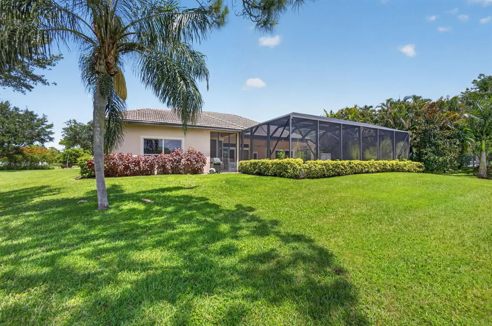 8055 Woodsmuir Drive West Palm Beach, FL 33412