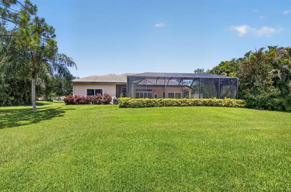 8055 Woodsmuir Drive West Palm Beach, FL 33412