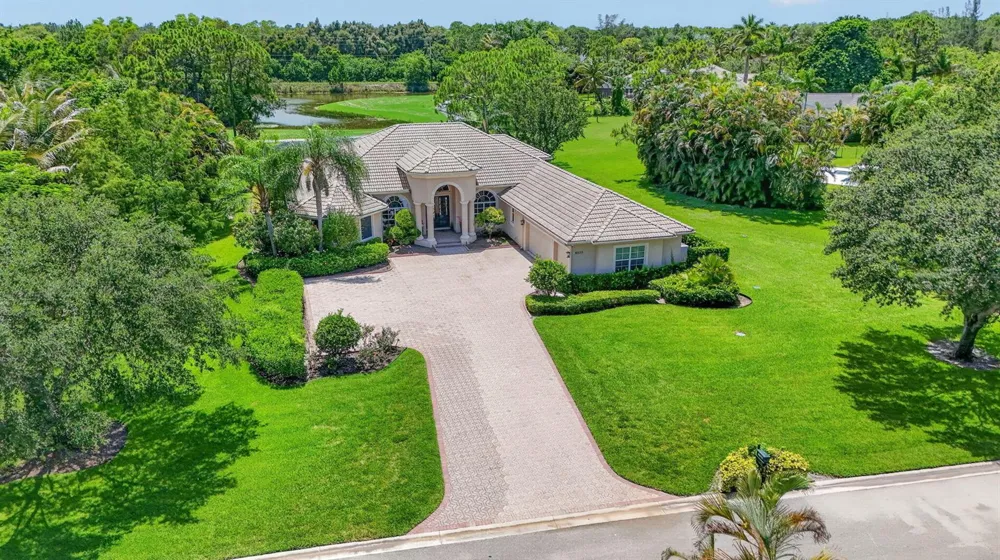 8055 Woodsmuir Drive West Palm Beach, FL 33412