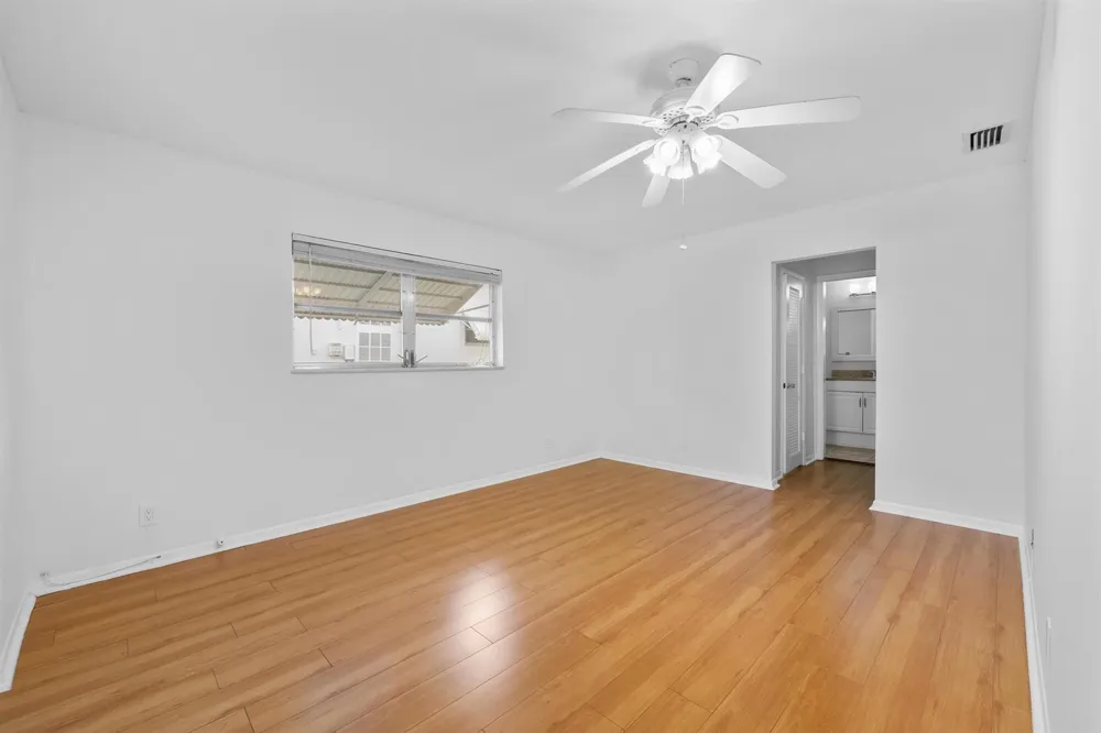 6995 NW 10TH COURT Margate, FL 33063