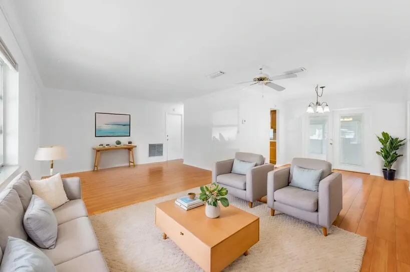 6995 NW 10TH COURT Margate, FL 33063