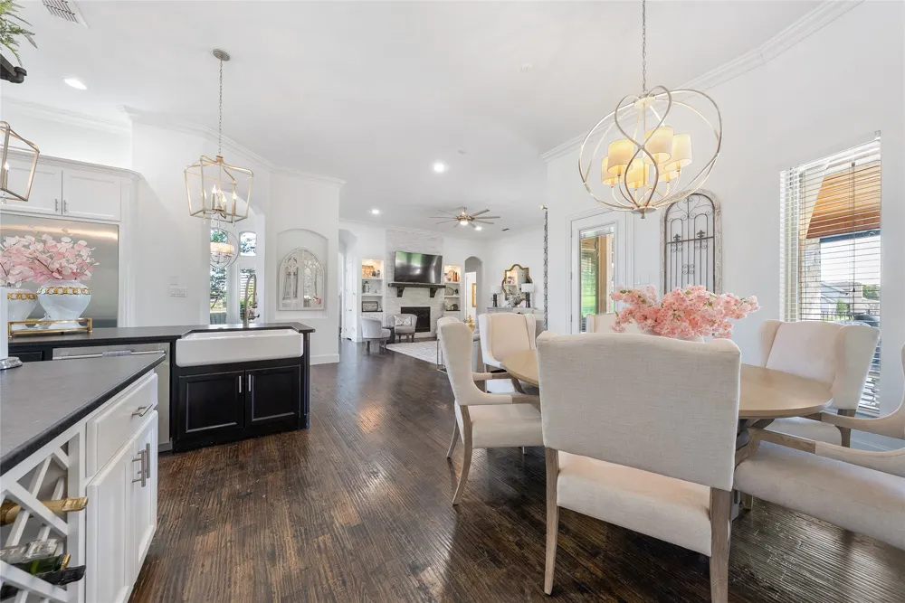 102 Whitney Court Aledo, TX 76008