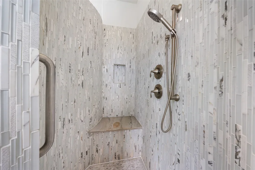 102 Whitney Court Aledo, TX 76008