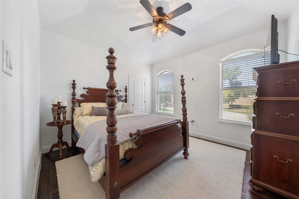 102 Whitney Court Aledo, TX 76008