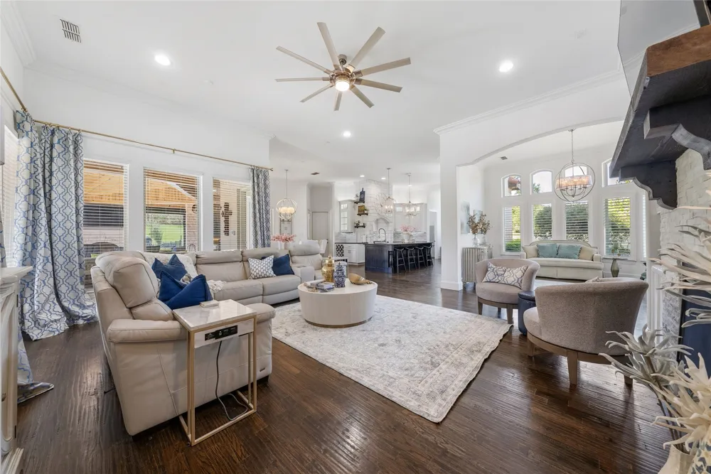 102 Whitney Court Aledo, TX 76008