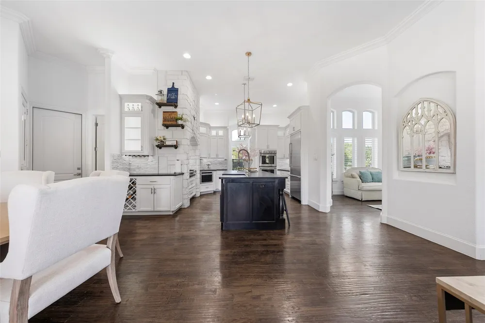 102 Whitney Court Aledo, TX 76008