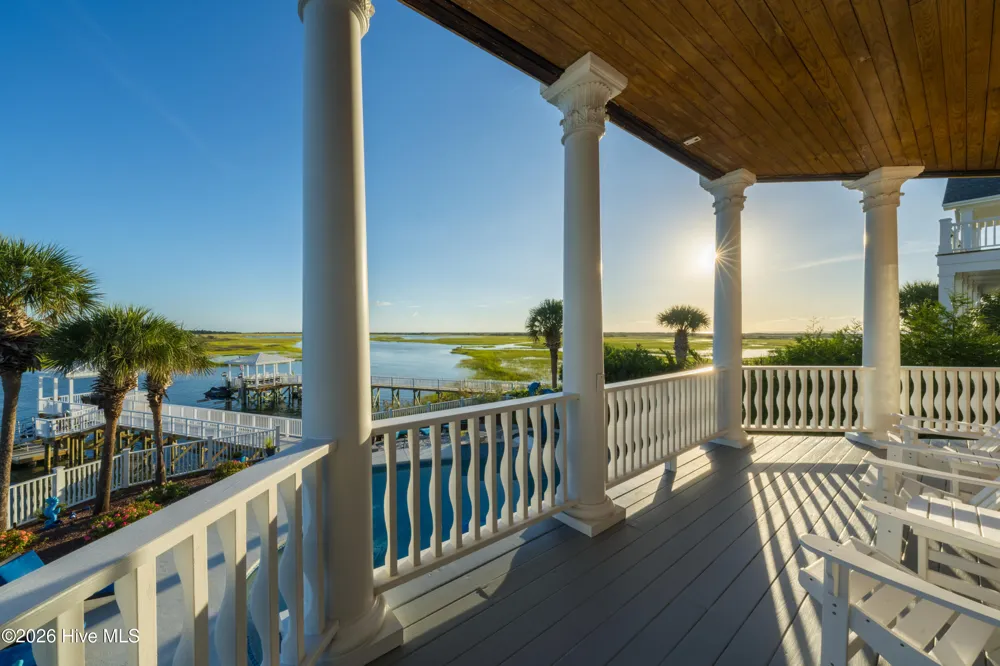 438 Oceana Way Carolina Beach, NC 28428