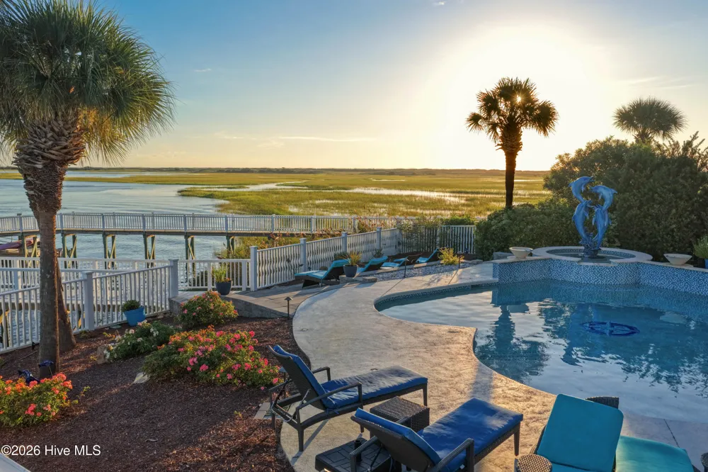 438 Oceana Way Carolina Beach, NC 28428