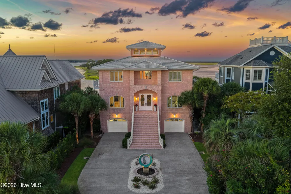 438 Oceana Way Carolina Beach, NC 28428