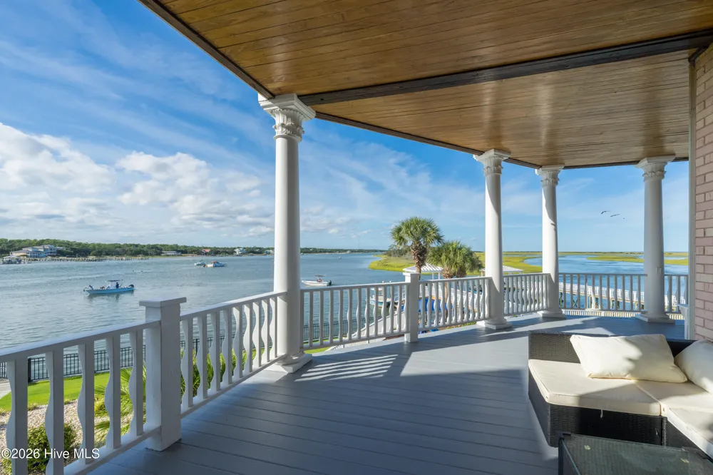438 Oceana Way Carolina Beach, NC 28428