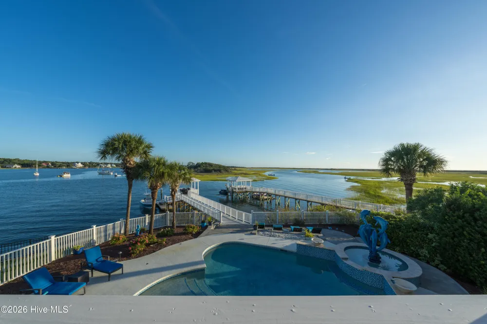 438 Oceana Way Carolina Beach, NC 28428
