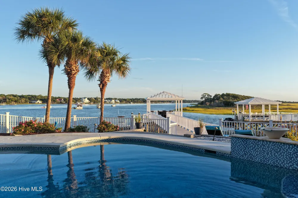 438 Oceana Way Carolina Beach, NC 28428