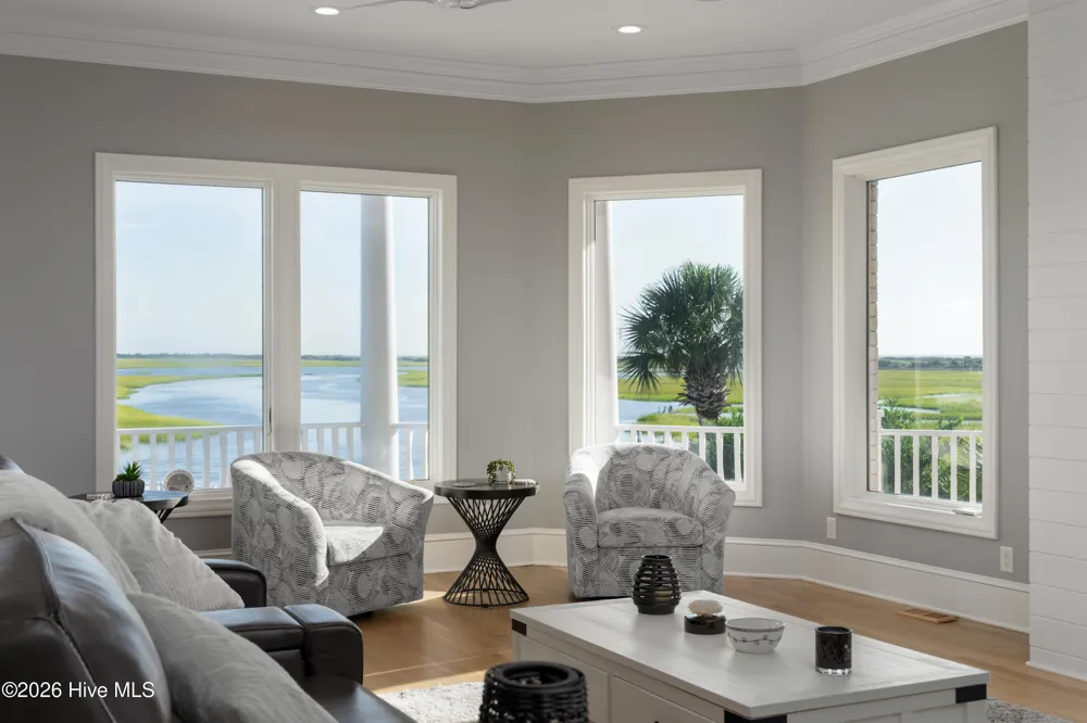 438 Oceana Way Carolina Beach, NC 28428