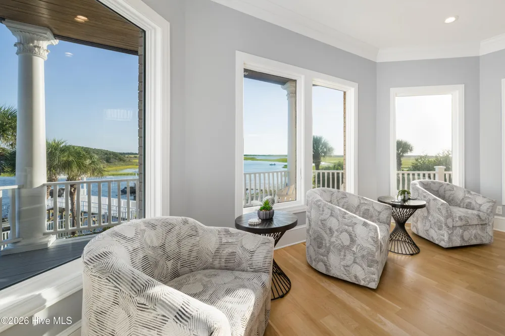 438 Oceana Way Carolina Beach, NC 28428