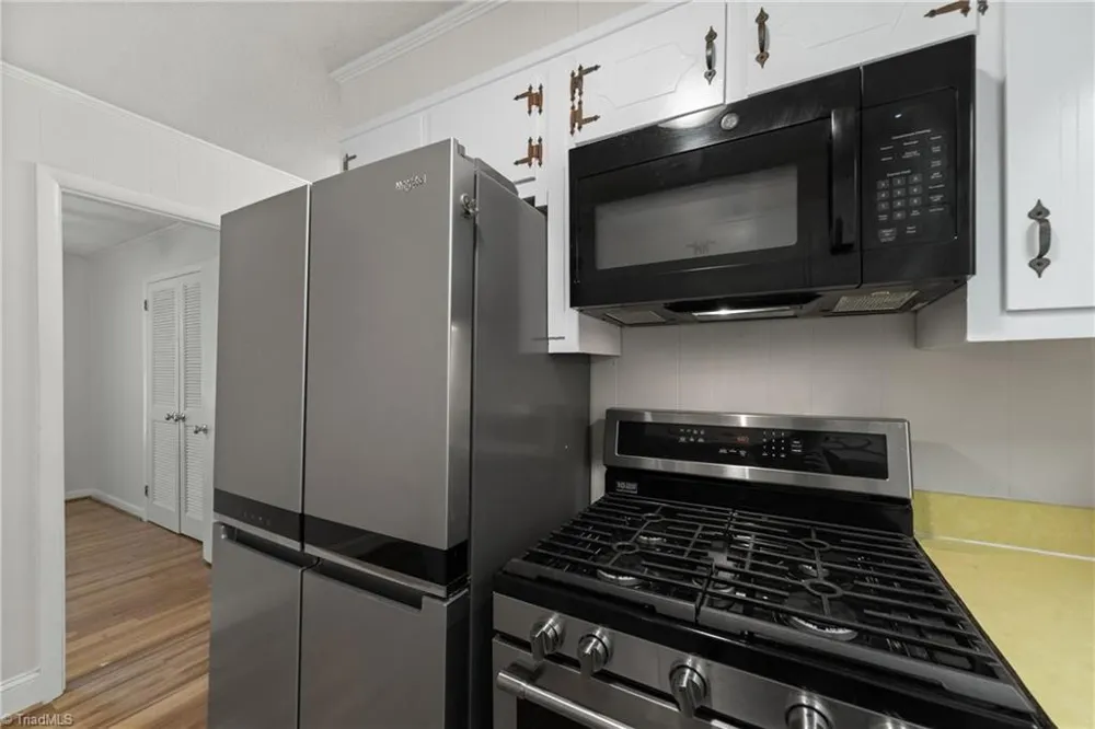 2909 Marlborough Road Burlington, NC 27215