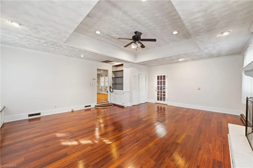 2909 Marlborough Road Burlington, NC 27215