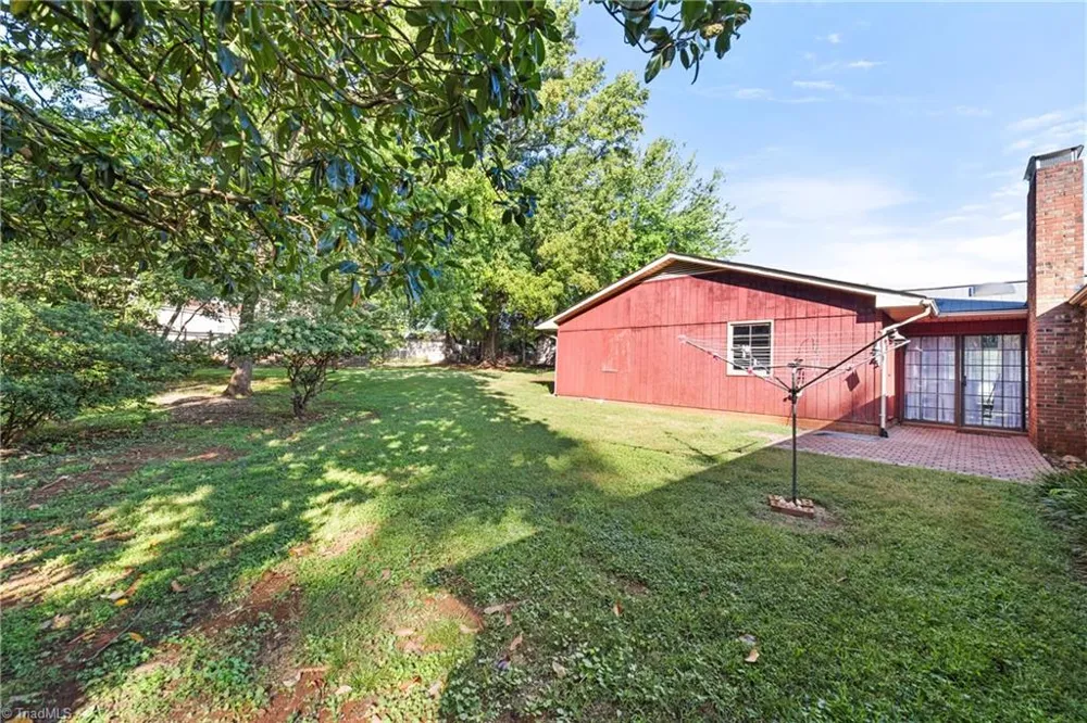 2909 Marlborough Road Burlington, NC 27215
