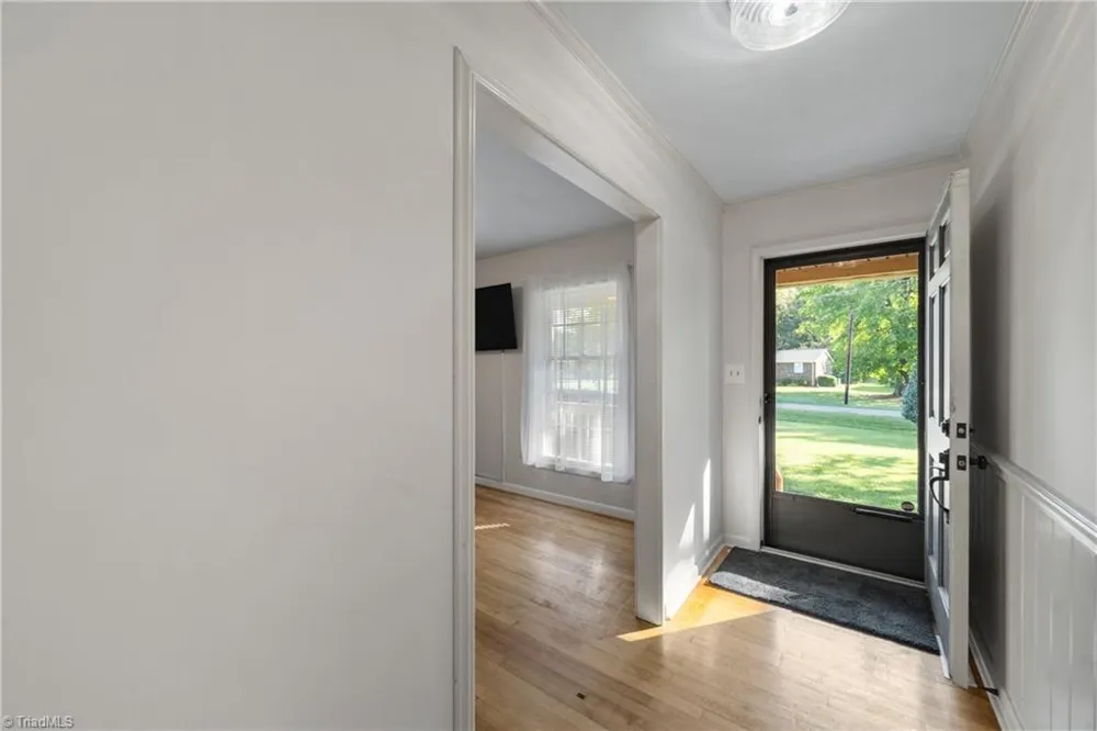2909 Marlborough Road Burlington, NC 27215