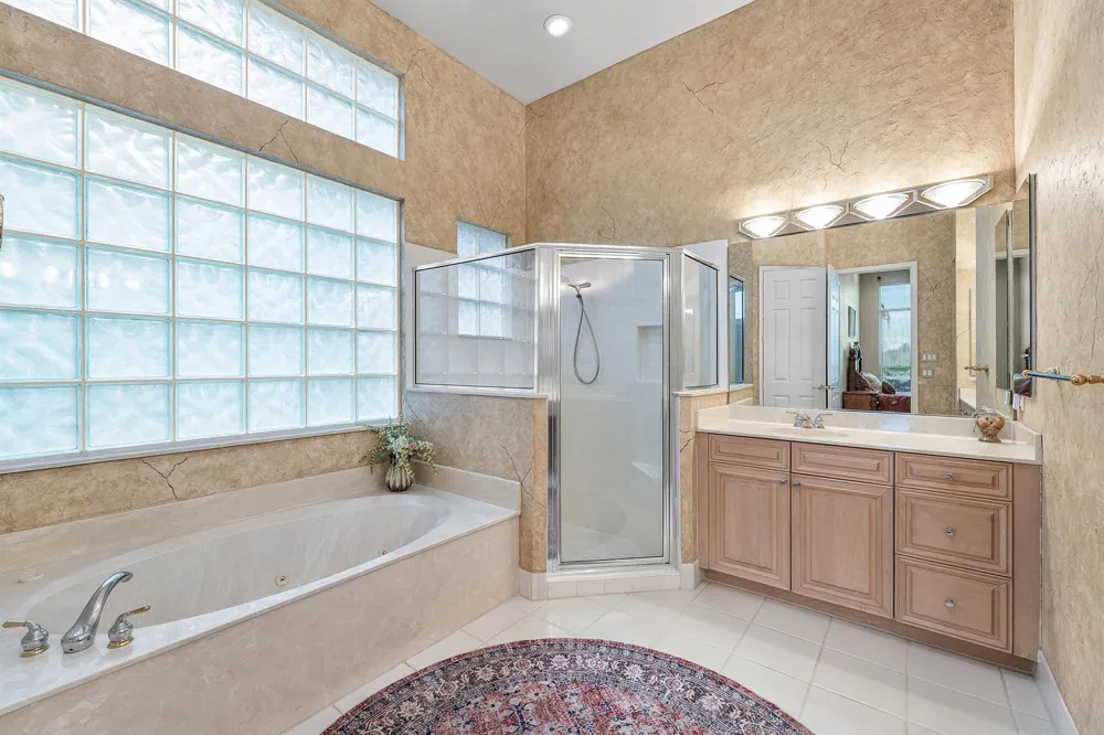 6947 FAIRWAY LAKES DRIVE Boynton Beach, FL 33472