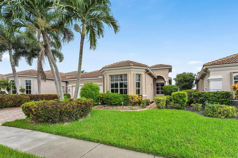 6947 FAIRWAY LAKES DRIVE Boynton Beach, FL 33472