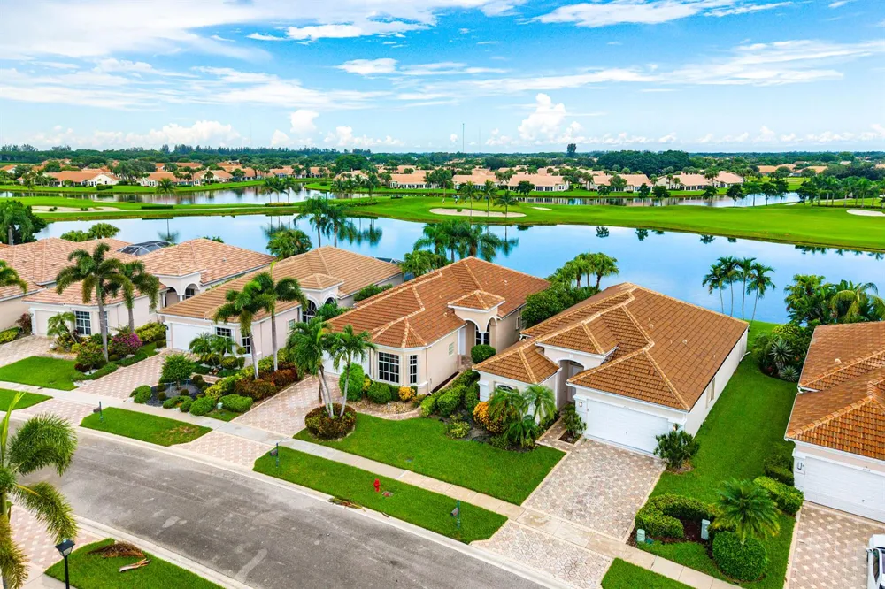 6947 FAIRWAY LAKES DRIVE Boynton Beach, FL 33472