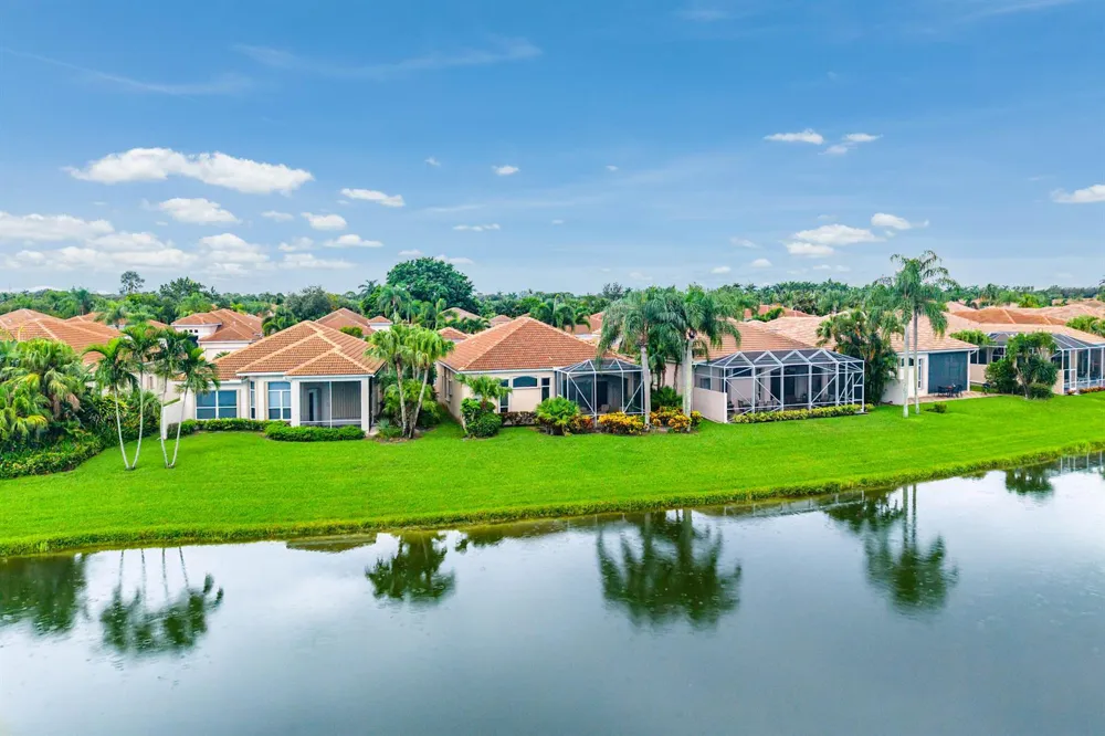 6947 FAIRWAY LAKES DRIVE Boynton Beach, FL 33472