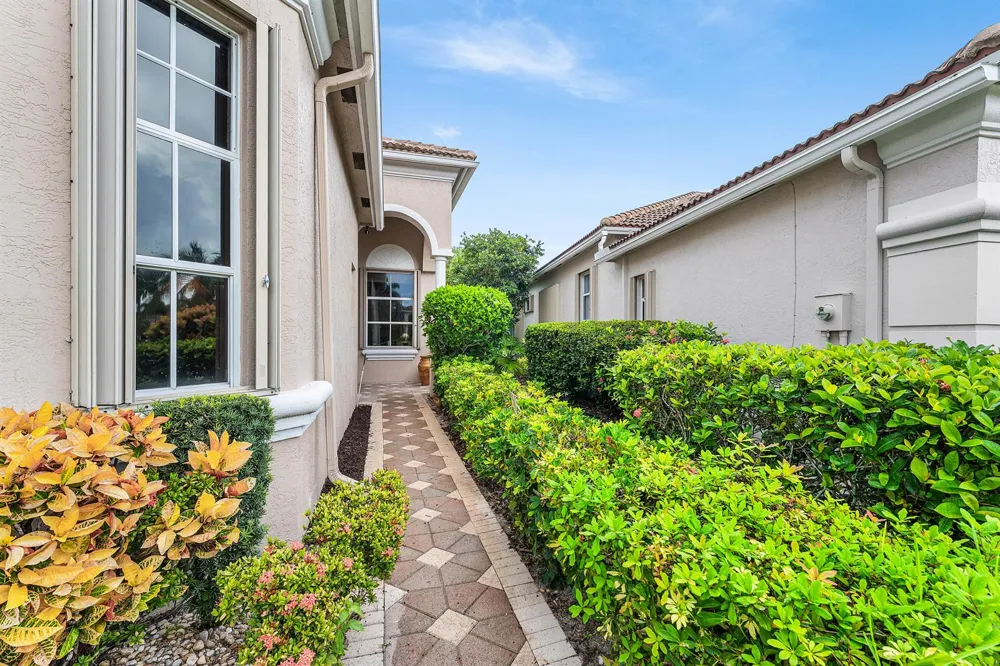 6947 FAIRWAY LAKES DRIVE Boynton Beach, FL 33472