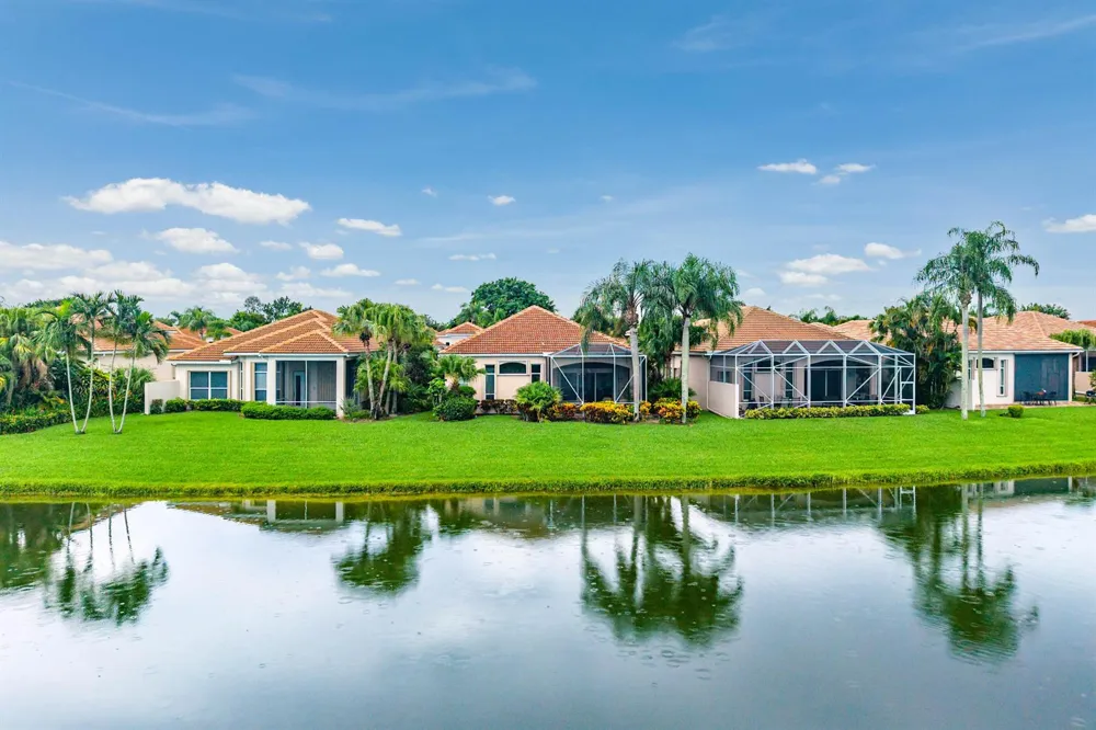 6947 FAIRWAY LAKES DRIVE Boynton Beach, FL 33472