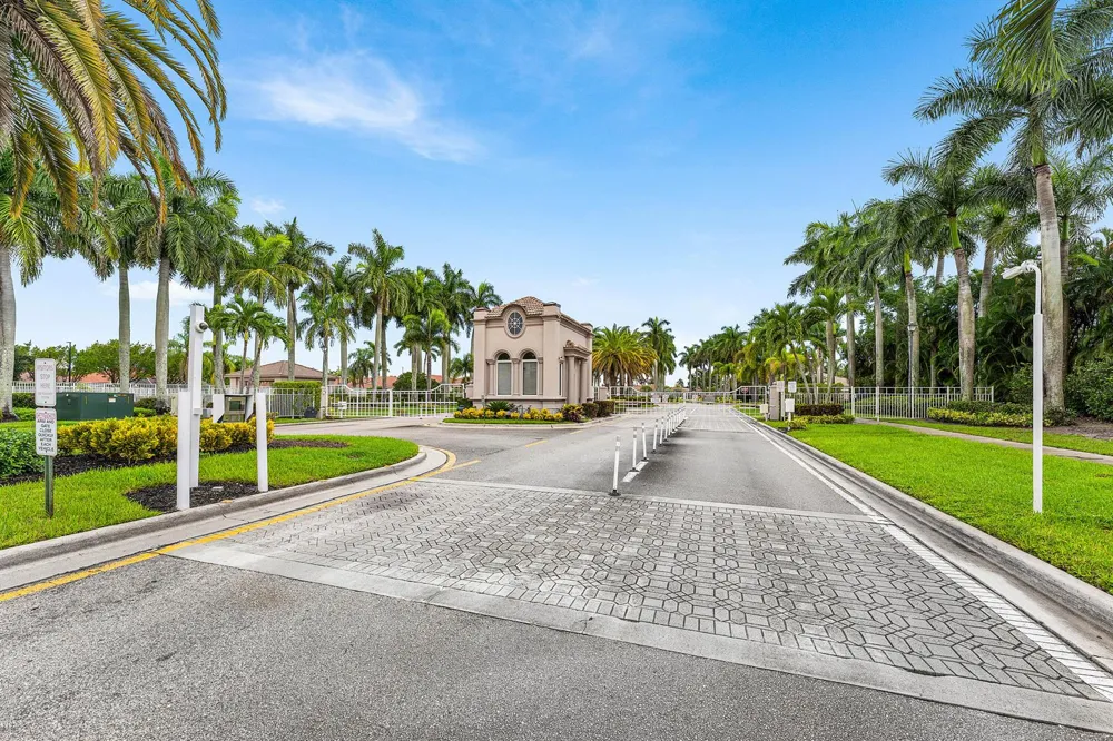 6947 FAIRWAY LAKES DRIVE Boynton Beach, FL 33472