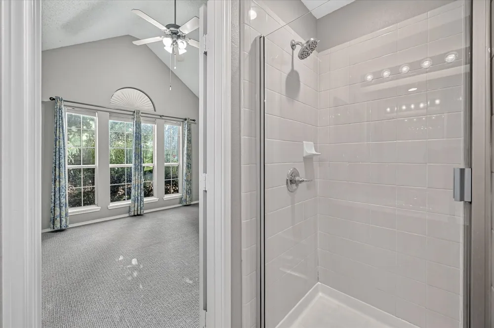 912 Cole Avenue Denton, TX 76208